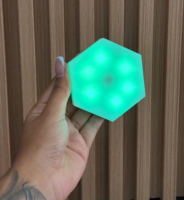 LAMPARA HEXAGONAL